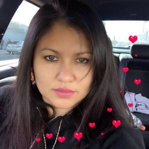 Meet your Posher, Delia